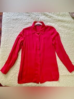 Vince 100% Silk Red Long-Sleeve Button-Down Shirt